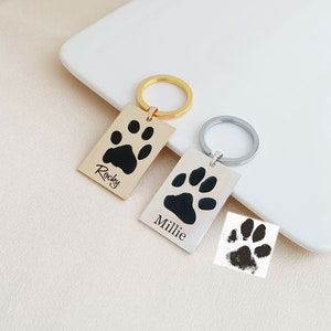 Paw Print Keychain, Pet Lover Gift, Actual Pet Paw Print Keychain, Custom Pet Keychain, Dog Paw Keychain, Engraved Keychain, Memorial Loss