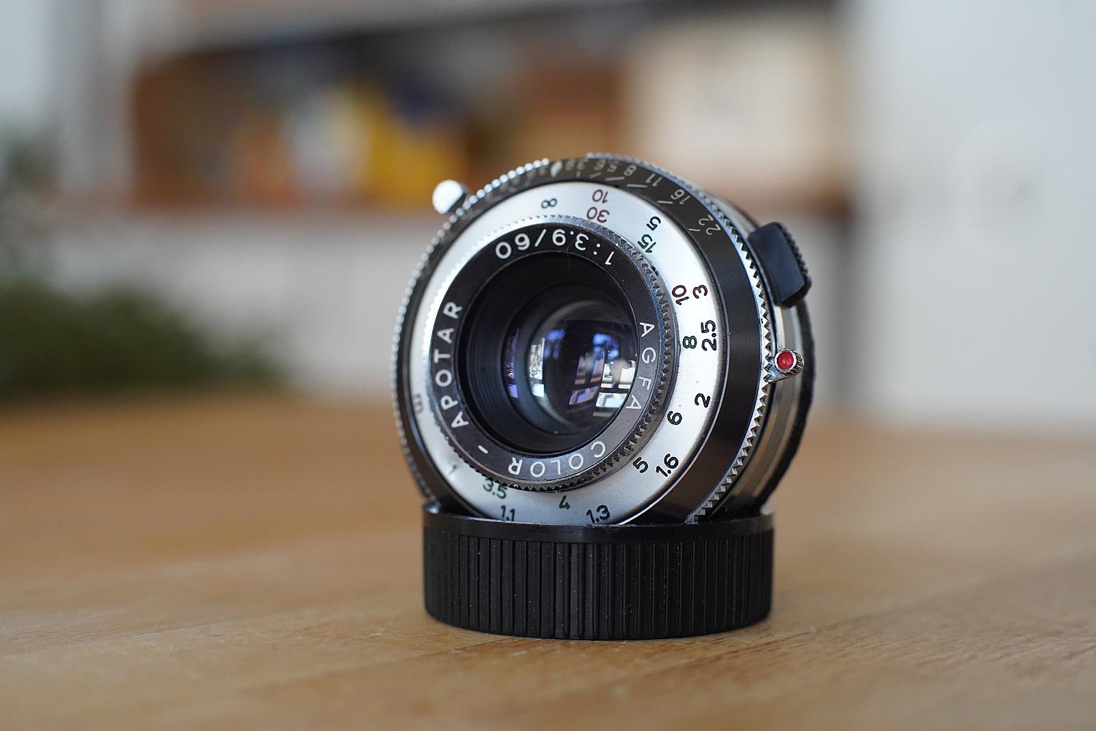 Agfa Karat 3,5 avec un très bel étui en cuir | Appareil photo argentique pliable