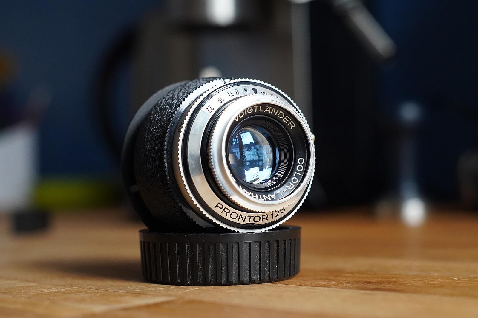 Voigtländer Color-lanthar 1:2.8/50mm, for Sony E-mount Voigtländer Color-lanthar 1:2.8/50mm, for Sony E-mount