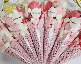 Novia MEDIANA, Damas de Honor, Dama de Honor, Hombre de Honor, Madre de la Novia, Madre del Novio conos dulces, Pick N Mix Sweets