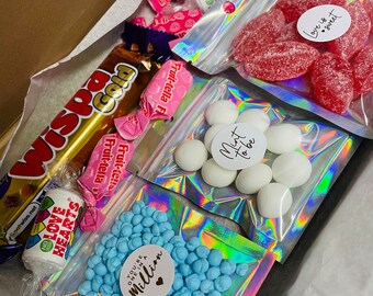 Caja postal Mint to be sweet: la etiqueta dice "SOLO PARA TI", perfecta para el Día de San Valentín o cumpleaños. Cajas postales pequeñas y medianas disponibles.