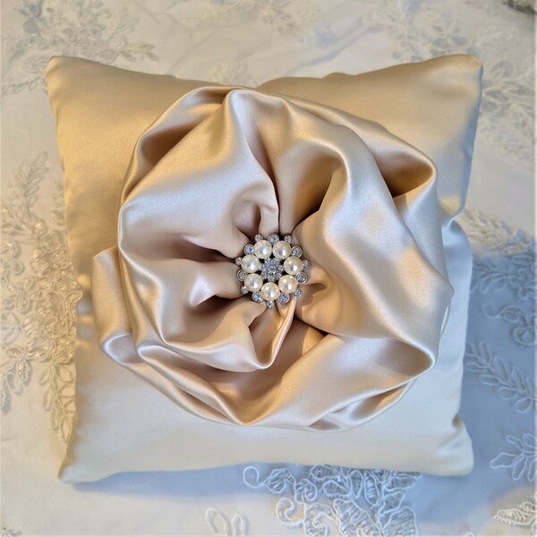 Luxury Ring Pillow - Etsy