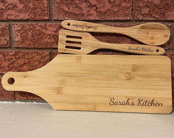 Wooden Personalized Cutting Boards - Custom Made Cutting Board - Gift for Her - Gifts for Couple - Gifts for Him - Mothers Day Gift