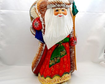 Christmas / New Years toy / Doll / Carved wooden figures of Magic Santa Claus / Hand carving / Christmans ornaments / Oil paint / Art gift