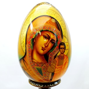 Ortodoxt påskägg i trä / Guds moder - Kazanskaya / Samlarobjekt / Oljemålning / Konstgåva / 24k guldfärg / Bladguld / Handmålad