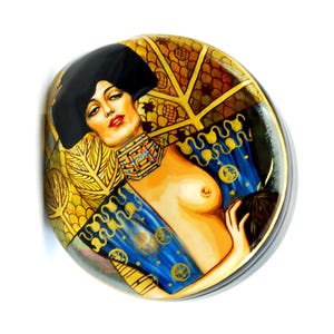 Elegante caja lacada sobre una concha marina / Copia de Gustav Klimt - Judith y la cabeza de Holofernes / Joyero / Pieza de colección / Obra de autor / Óleo