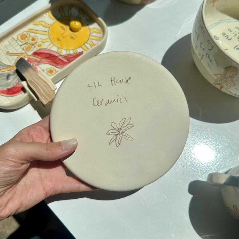 Lily Ceramic Plate – 15 cm Handmade Floral Plate – Ceramic Dessert Plate – Food Safe Pottery – Hand Painted Flower Dish image 5