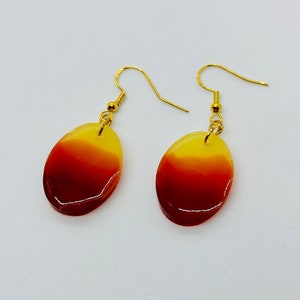 Avery oval earring