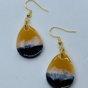 Boston Bruins earrings