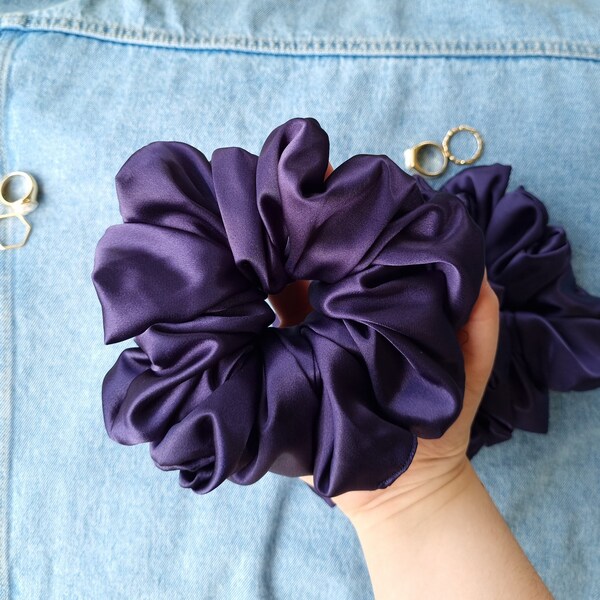 MIDNIGHT - Oversized Satin Scrunchie