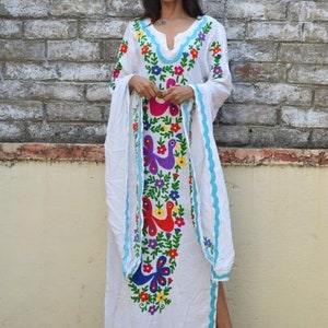 Floral Plunge Dress. Hand Embroidered Dress. Babydoll Sleeve Dress. Mexican Embroidered Dress. Mexican Fiesta. Yamileth Dress. Color IVORY