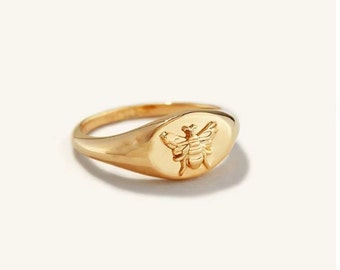 925 Silver Bee Ring ~ Bee Signet Ring ~ Bumble Bee Ring ~ Honey Bee Ring ~ Bee Lover Gifts ~ 925 Sterling Silver Ring ~ Gift For Her