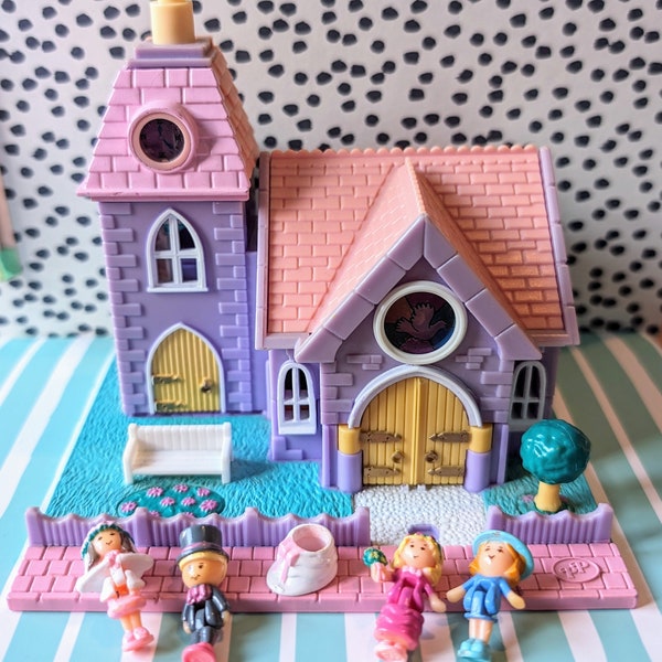 Vintage Original Polly Pocket 1993 Wedding Chapel 100% Complete with all Figures