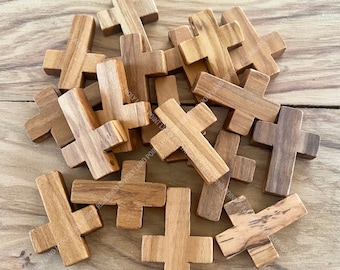 Piccole croci in legno d'ulivo: pendenti per collana del rosario di Betlemme