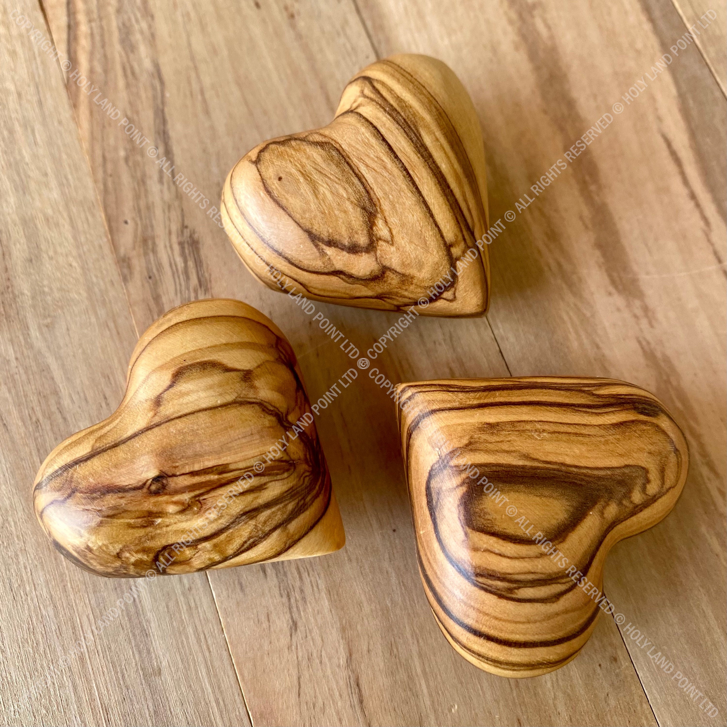Wooden Heart, Heart Shaped Piece Of Wood 3d Rendering Stock Photo, Picture  and Royalty Free Image. Image 89905431.