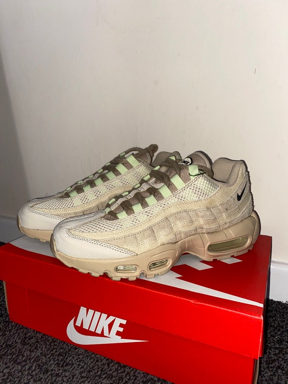 Nike Air Max 95 Multicolour Leather Trainers For Wome Gem Nike Air Max 95 Multicolour Leather Trainers For Wome Gem