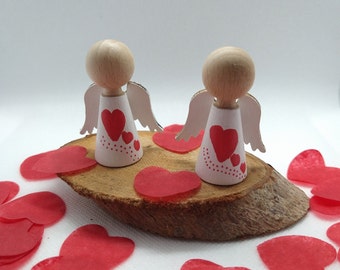 Engeltjes Valentijnsdag - Peg Dolls - Kegelpoppetje - Liefde - Houten poppetjes