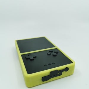 ハードカバー付きAnalogue® Pocket®接続ポート用フレキシブルダストカバー（新色もご用意）