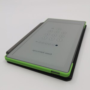 Corner protection / bumpers for the Remarkable® Paper Pro MOVE and Book Folio case image 5