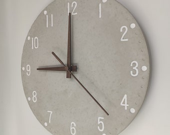 Concrete wall clock “Twelve” - Nature - with hand-painted numerals
