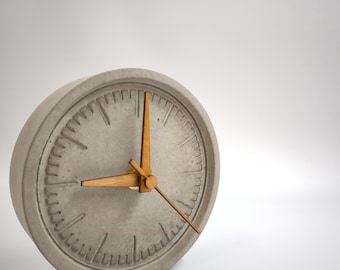 Concrete table clock "UrbanSilence" Silent with real wood hands