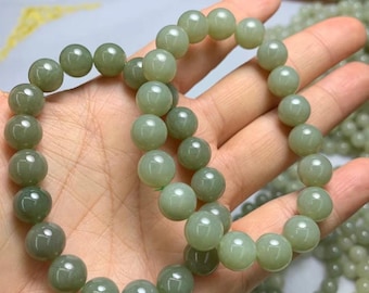Nephrite Jade Beaded Bracelet: Natural Green Gemstone