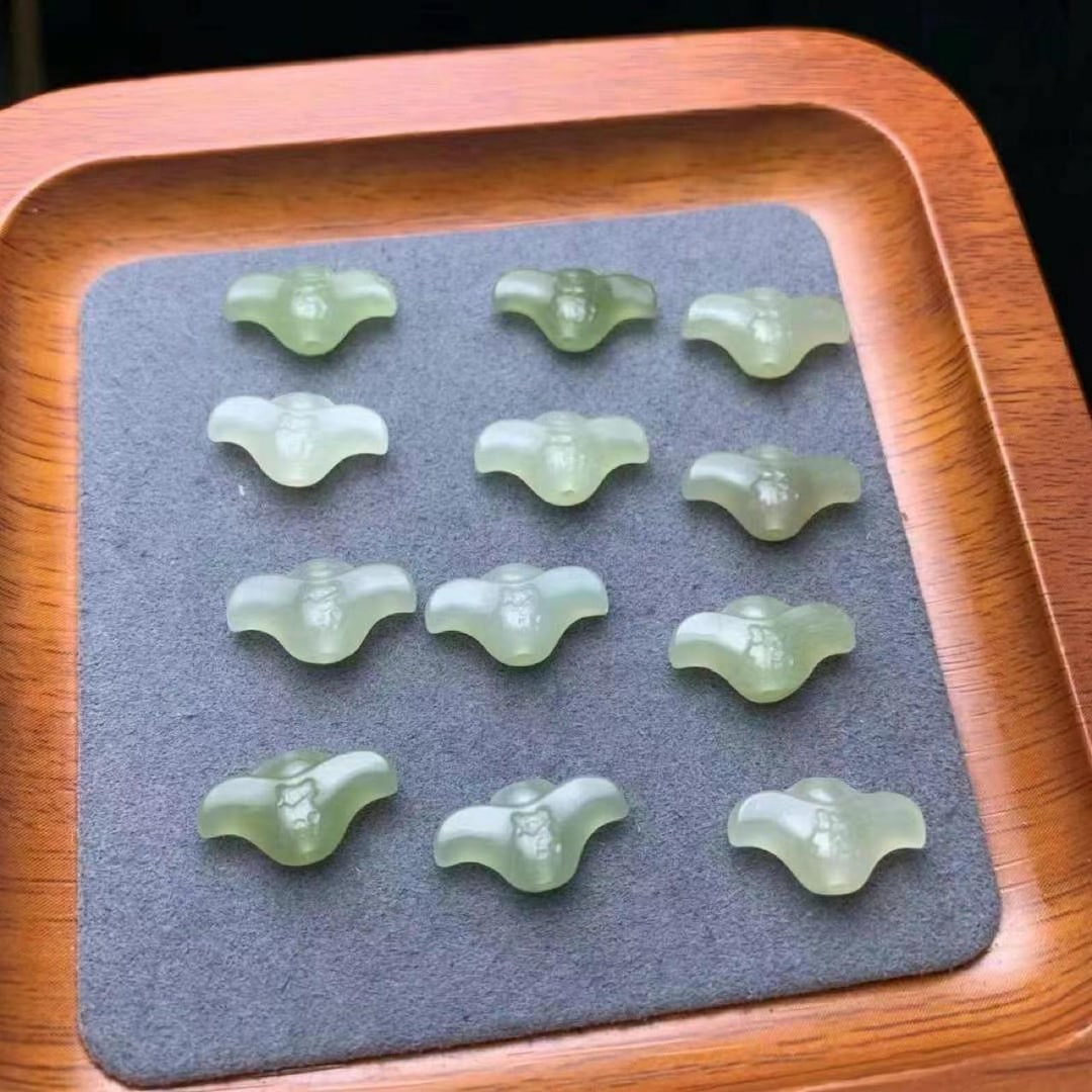 Nephrite Jade Yuanbao Bead: Green Jade 福 Pattern - Etsy