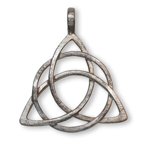Die Triquetra, Anhänger, Symbol, Talisman, handgemacht in meiner Goldschmiede-Werkstatt, wahlweise aus 925er Silber oder Bronze