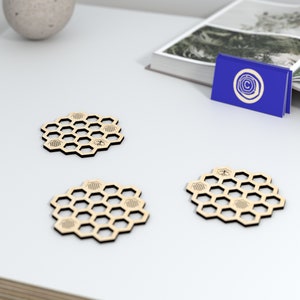 Onderzetters met bijenthema - Lasergesneden bestanden - Houten onderzetters, Bijenkorf, Bijen, - Glowforge, Lasersnijden