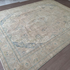 Oversize 9x13 Cream Turkish Saloon Area Rug -- Turkish Oushak Wool Hand Knotted Vintage Area Rug Neutral Color -- 9&#39; x 13&#39; feet Faded Rug