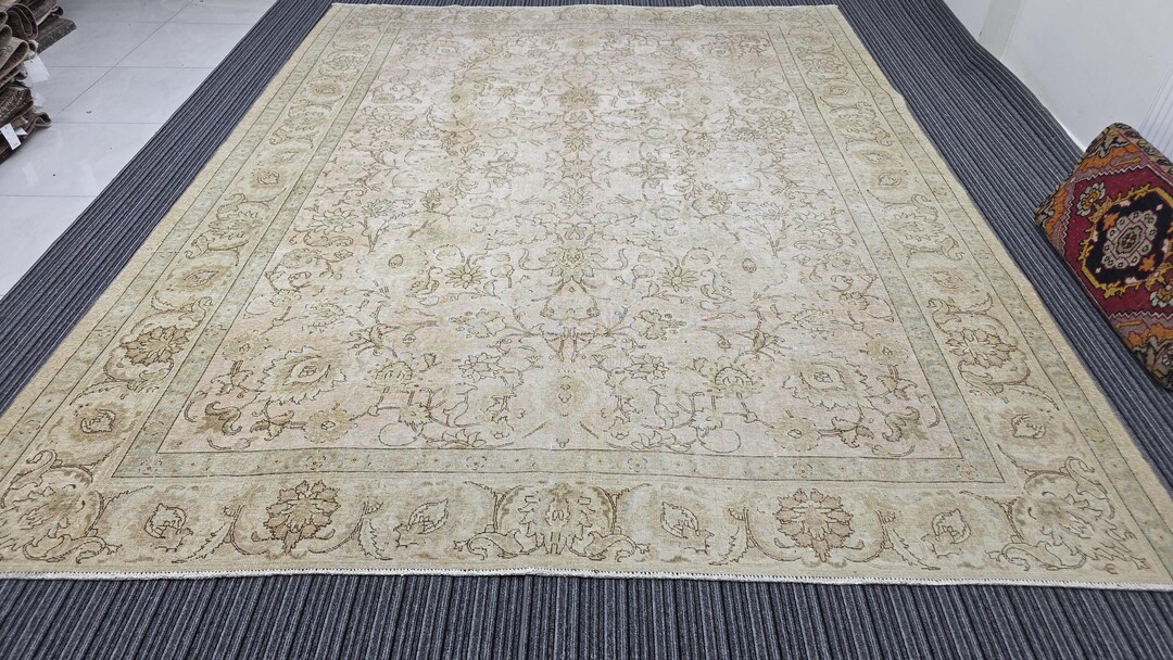 Cream Turkish Rug Extra Large Cream Turkish Rug: Vintage Wool Palace Saloon Rug (9.42 X ...