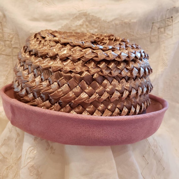 Vintage 1960s or 1950s Straw Hat with Pink Ribbon - image 2