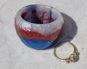 Large Patriotic Pill Cup/ Red White and Blue Resin Medicine Container/Flag inspired Pill Dish/ Decorative Pill Box/ Mini Plant Pot