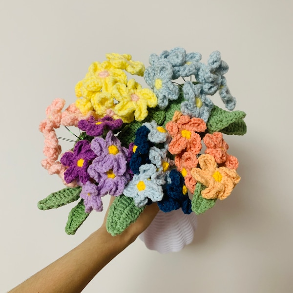 Fleurs au crochet, ornements de fleurs myosotis, Un bouquet de fleurs Bouquet d’anniversaire Cadeau pour elle