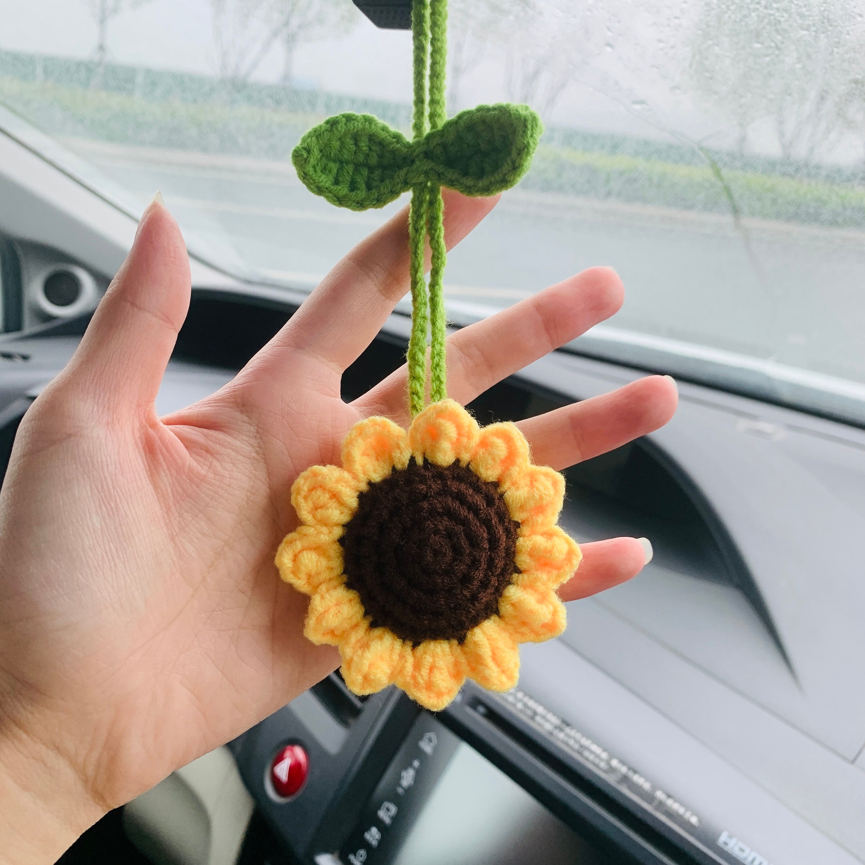 Car Mirror Hanging Accessories,Sunflower Rear View Mirror Hanging  Accessories,Crochet Car Accessories,Cute Car Decor,for Car  Cecorations,Backpack