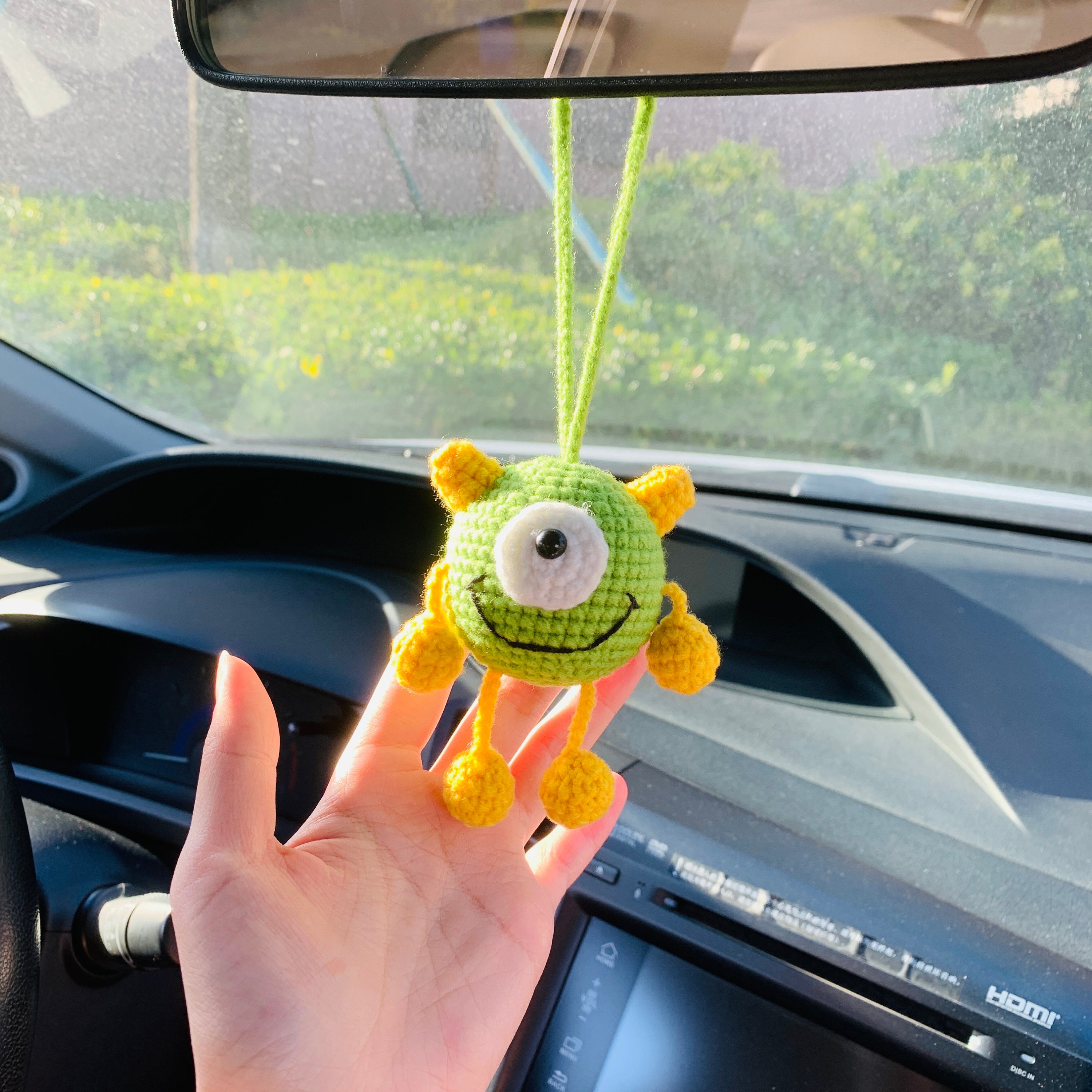Niedliches kleines Monster Auto spiegel hängend Innenspiegel Blume  AutoZubehör Gehäkeltes Auto Geschenk - .de