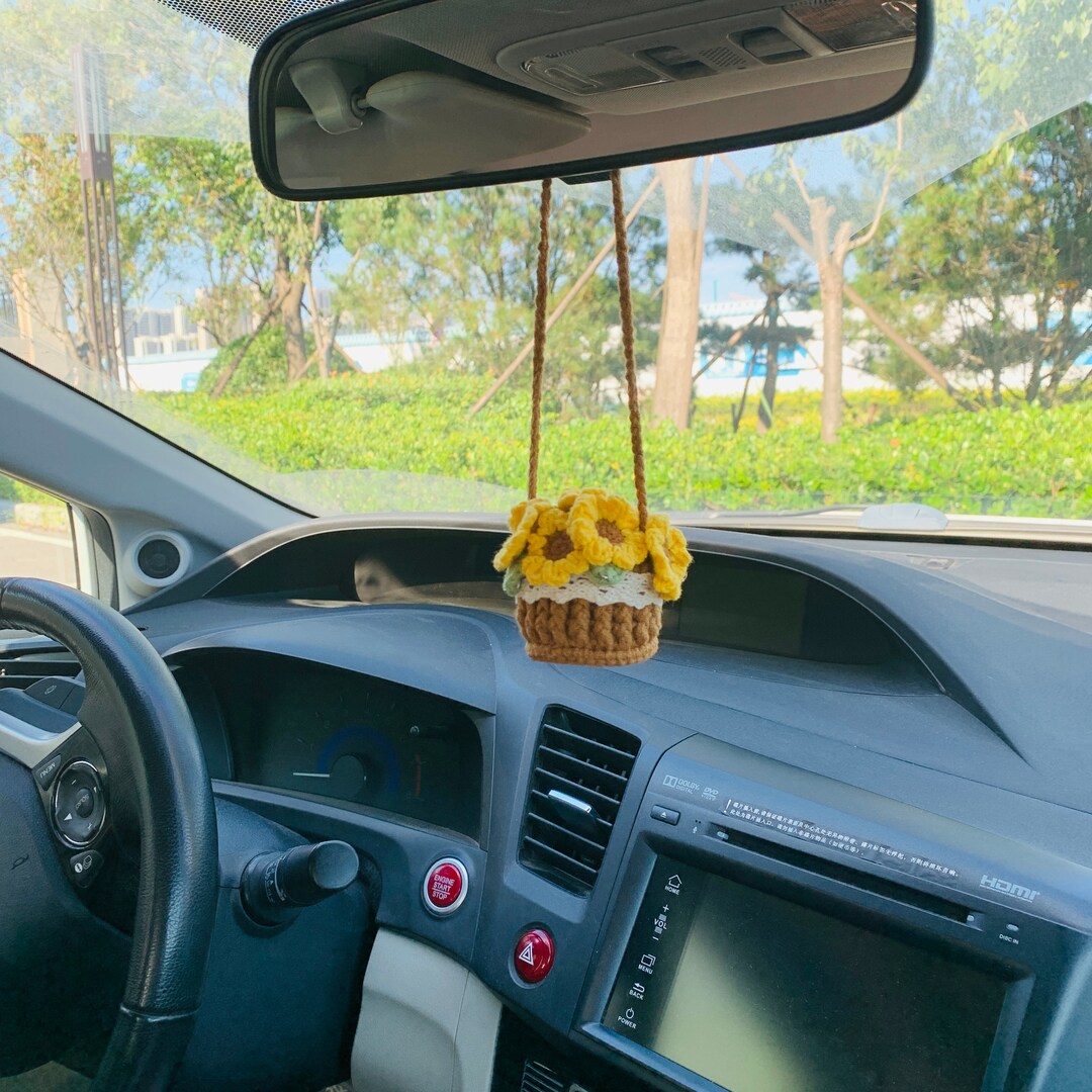 Cute Car Mirror Hanging Mini Sunflower Interior Rear View Mirror Flower Car Accessories Crochet