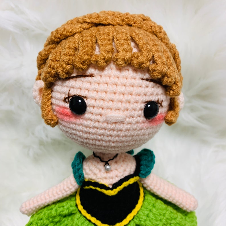 10 inches Crochet Elsa Anna Princess Doll, Handmade Disney Inspired ice Princess Amigurumi Doll Gift image 3