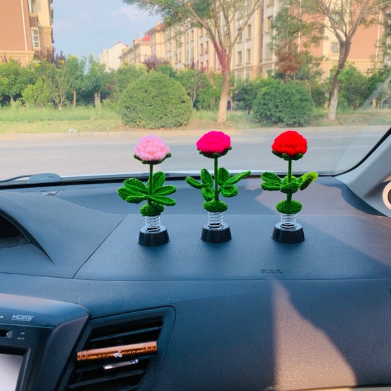 Crochet Heart Plant Car Dashboard Decor, Heart-shaped Flowers Car  Accessories for Women, Cute Car Accessories Interior, Car Air Freshener -   Israel