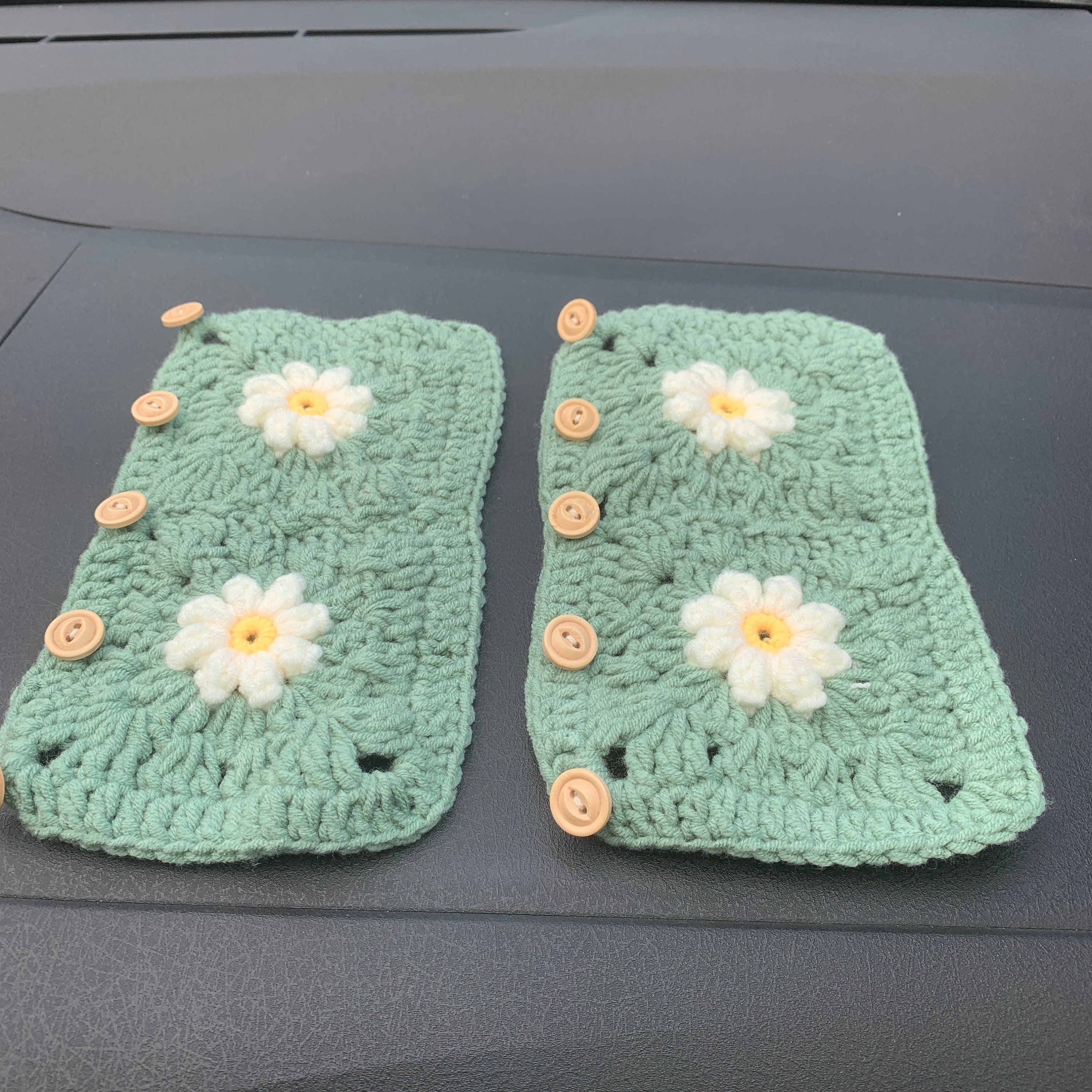 Handgemachte gehäkelte Lenkradhülle für Frauen, süße Daisy Blumen Sicherheitsgurthülle, Auto Interieur Accessoires Dekoration