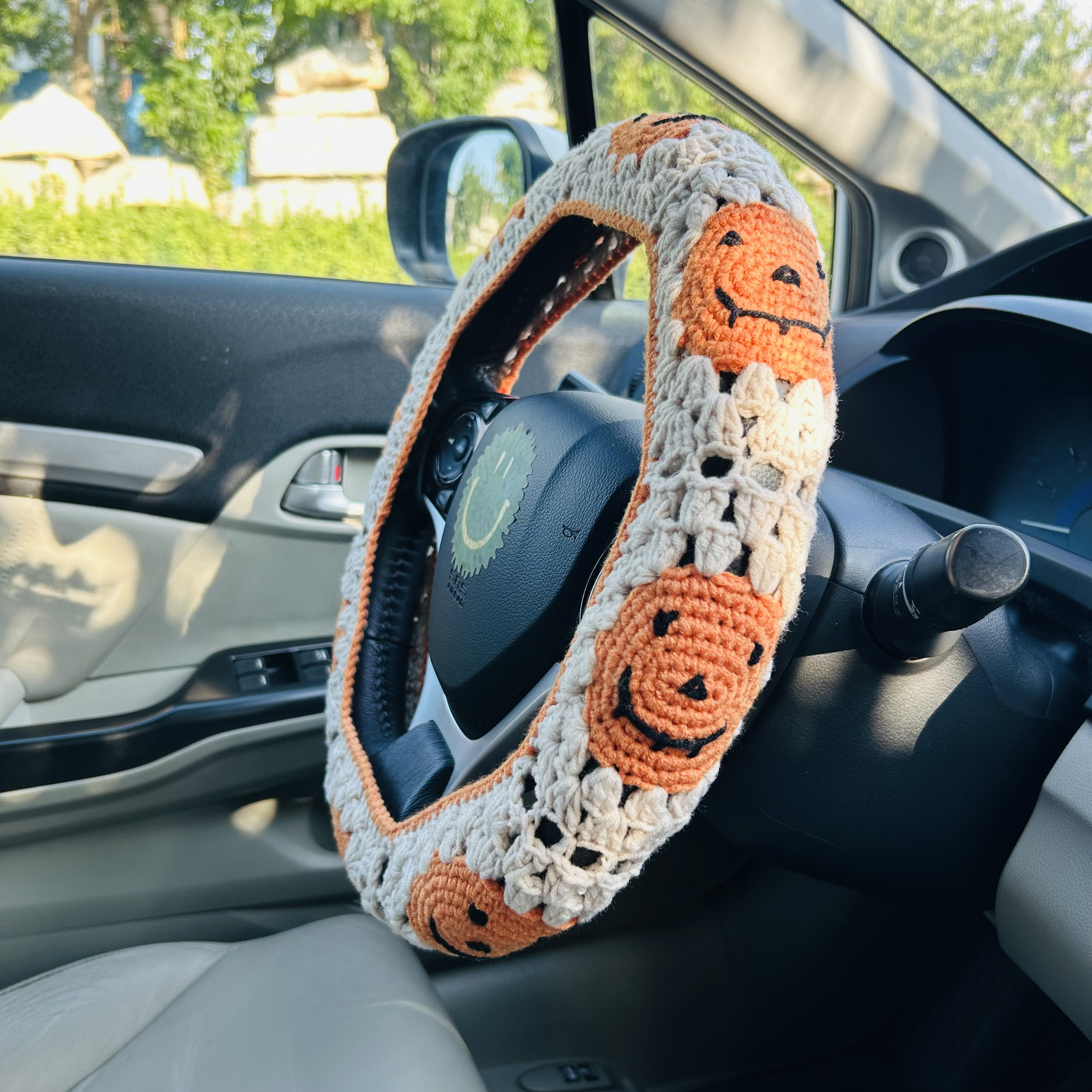 Steering Wheel Cover for women, Crochet cute Halloween Pumpkin flower seat belt Cover, Car Accessories decorations