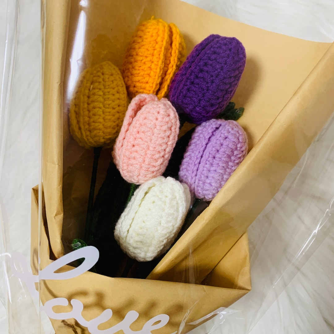 Crochet Tulip a Bunch of Flowers for Girlfriends/mothers/lovers/friends