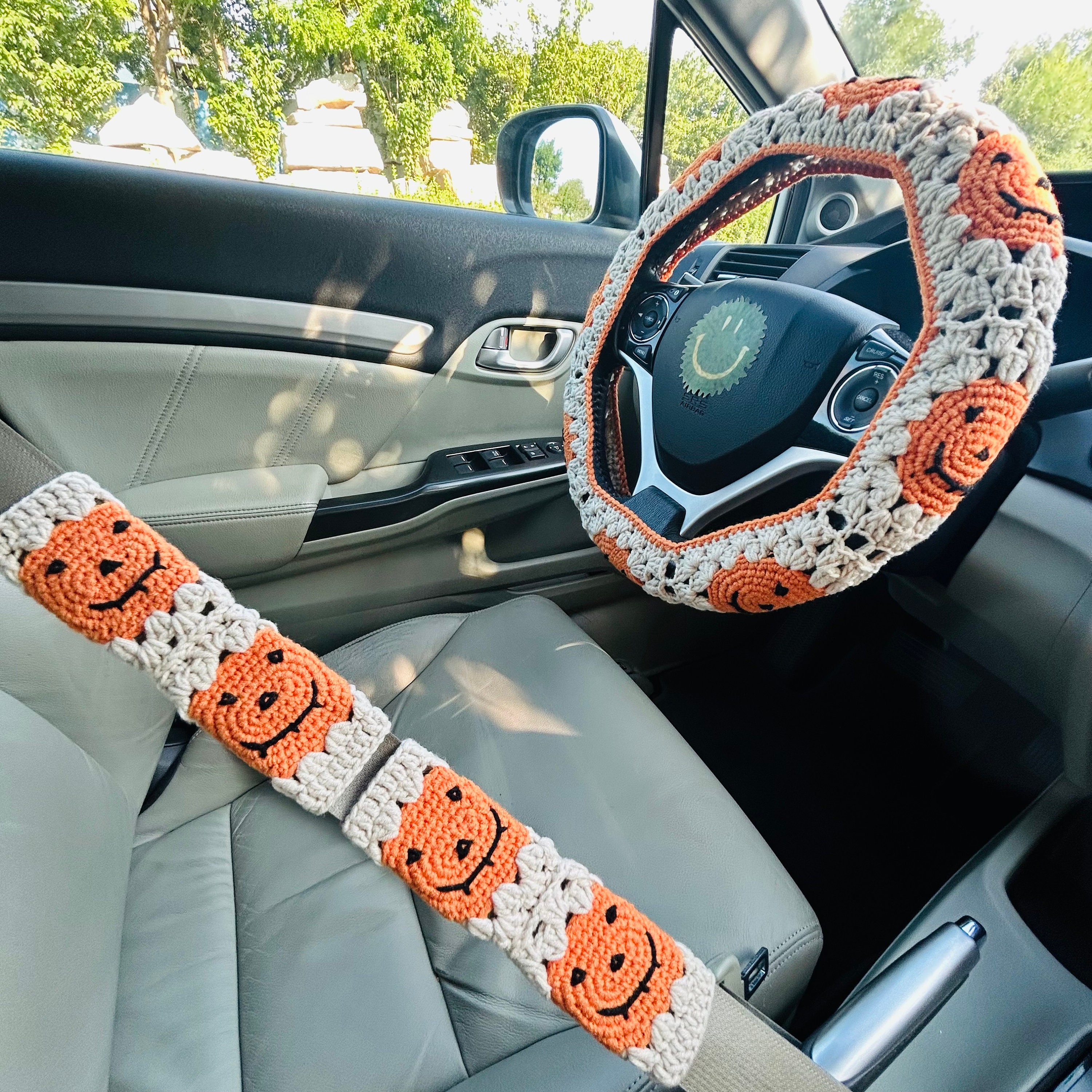 Steering Wheel Cover for women, Crochet cute Halloween Pumpkin flower seat belt Cover, Car Accessories decorations