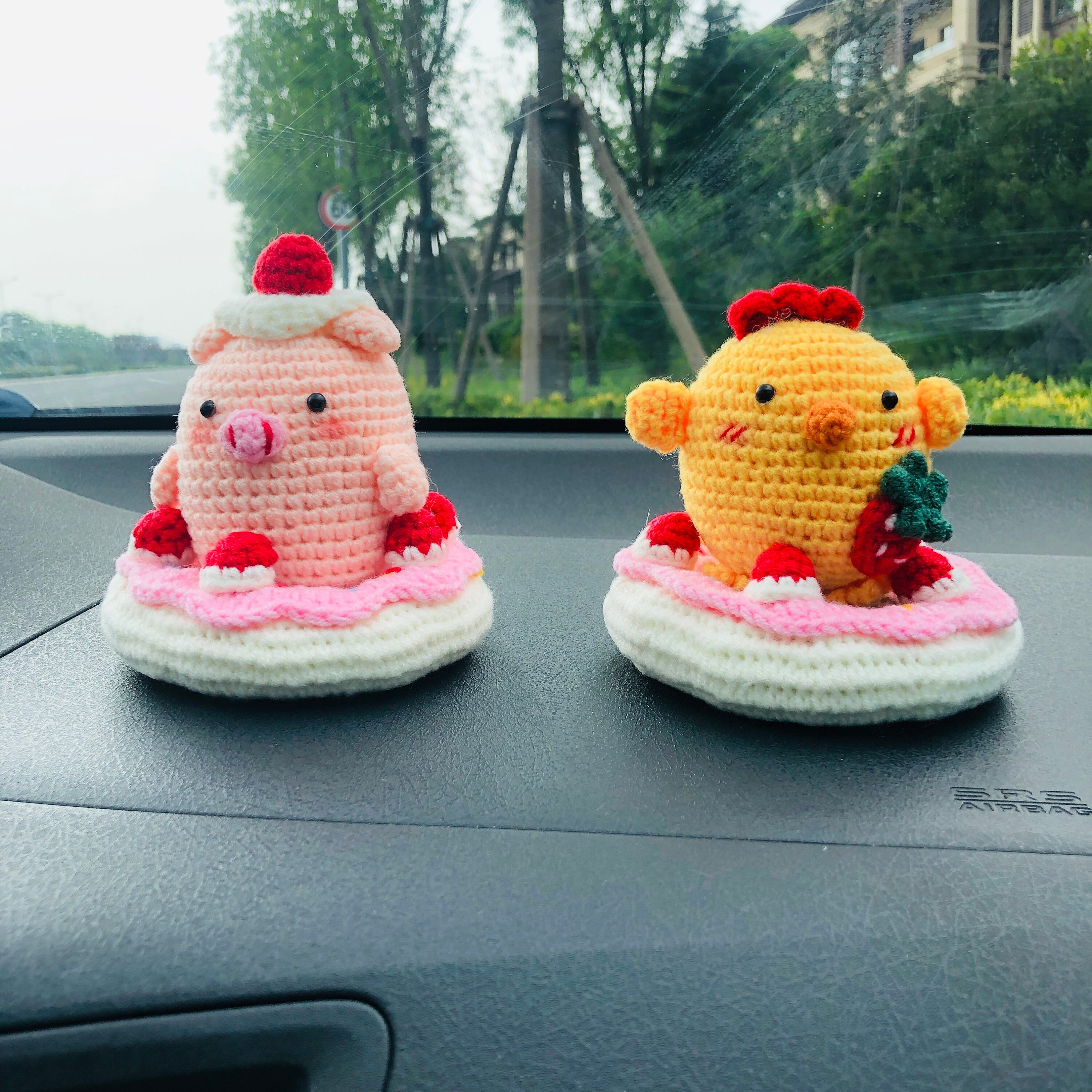 Galepromot 5Pcs Mini Chicken Car Interior Decoration,Little Chicken Chick  Ornament,Auto Rearview Mirror Dashboard Ornaments for Woman Man Gift Car