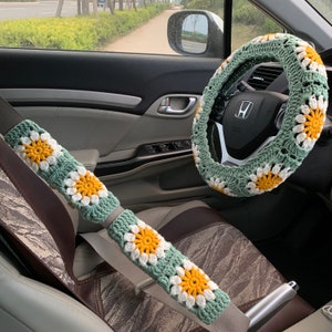 Steering Wheel Cover for women, Crochet cute daisy flower seat belt Cover, Car interior Accessories decorations