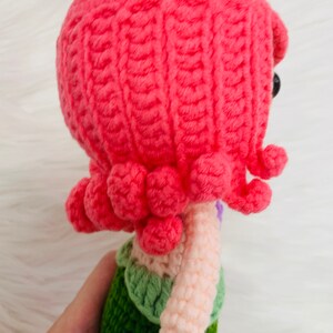 Muñeca princesa de ganchillo, princesa Ariel, La Sirenita, muñeca Amigurumi, princesa hecha a mano muñecas lindas declaración juguete de regalo para niños imagen 6