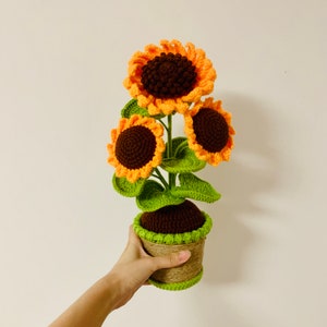 手編みのかわいいひまわりの鉢植え飾り、あみぐるみ、新築祝い、工芸品、彼女へのホームデコレーションギフト