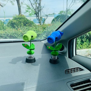 Crochet Pea shooter Car Accessories smiley shaking head pink flower beetle decor Dashboard Decorations