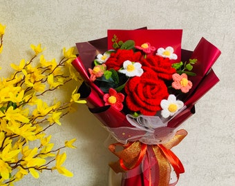 Gehaakte bloemen, roodroze bloemornamenten, schattig Een bos bloemen Jubileumboeket Cadeau voor haar bloemornamenten