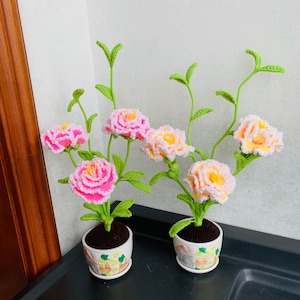手編みの牡丹鉢植え飾り花ホームデコレーション工芸品手工芸かわいいあみぐるみ彼女への新築祝いの贈り物